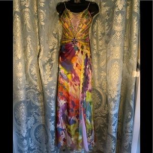 ORIGINAL CASSANDRA STONE. STRAP SHOULDERS, SILK CHIFFON. SEQUINS BUST, LOW BACK